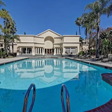 Vacation Two Bedroom La Jolla Luxury Condo